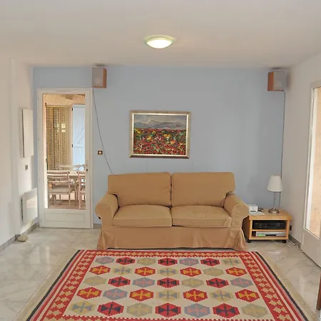 Villa Holiday Lei Roucas